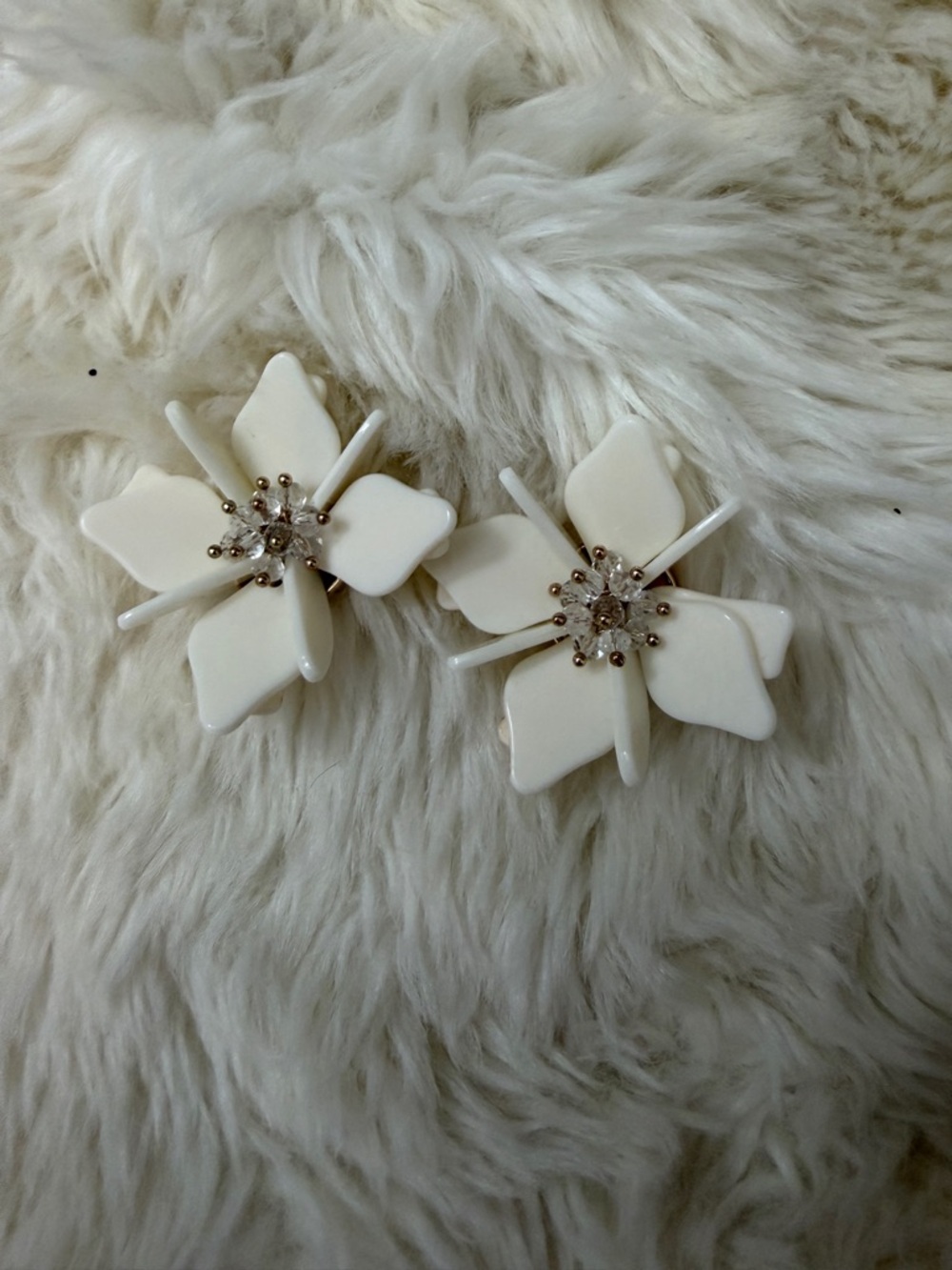 Elegant White Floral Statement Earrings
